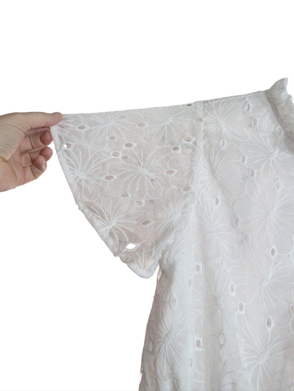 Altar'd State White Floral Eyelet Ruffle Tie-Back Crop Blouse | Cottagecore Boho - Picture 5 of 12